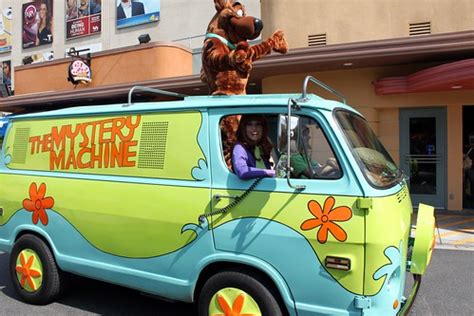 Scooby Doo & Daphne | Universal Studios Hollywood, Californi… | Prayitno / Thank you for (12 ...