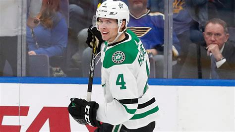 Miro Heiskanen Stats / Statistics of miro heiskanen, a hockey player from espoo, finland born ...