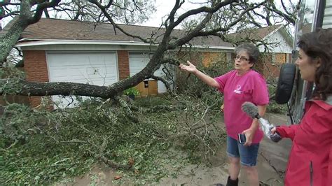 Devastation in Rockport as Hurricane Harvey rips through Texas | World News | Sky News