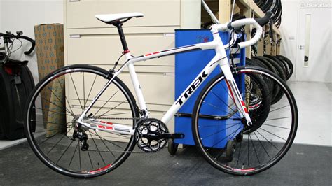 Trek Madone 2.1 2015 - just in - BikeRadar