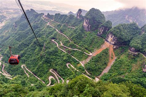 Zhangjiajie Tianmen Mountain Cableway, Tianmen Mountain Photos, Tianmen ...