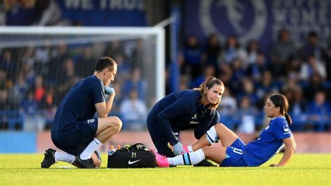 Chelsea ease Matildas fears over Sam Kerr injury - ESPN