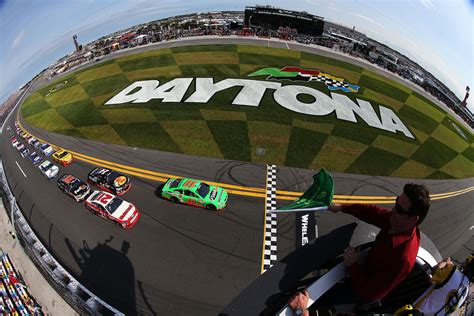 Danica Patrick: 2018 Daytona 500 deal signed - Racing News