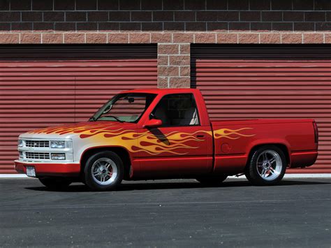 1998 Chevrolet Silverado Custom Pickup at Anaheim 2012 as T39 - Mecum Auctions