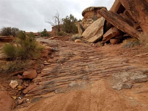 Things to Do at Needles Canyonlands National Park - PhotoJeepers