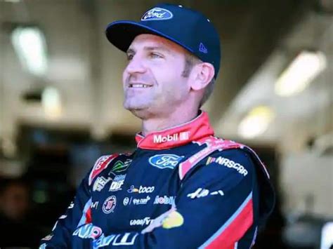 Clint Bowyer’s Net Worth, Endorsements, Salary, and Wife