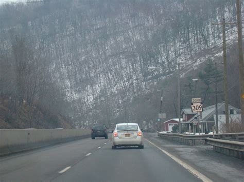 East Coast Roads - Pennsylvania State Route 309 - North Cross Valley Expressway