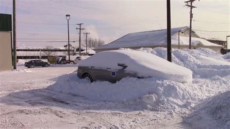 Huge Winter Snow Storm Hits Alpena Michigan!! Leaving Cars Stuck And Buried In Snow!! - YouTube