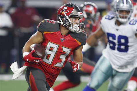 Bucs Make Roster Moves After WR Injuries Mount