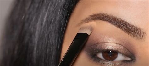 3 Easy Eyeshadow Tutorials for Beginners | Upstyle