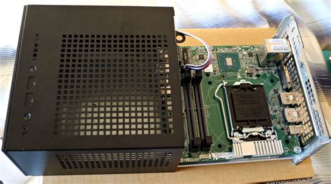 Walkthrough of mini PC build with pictures - System Building and Upgrading