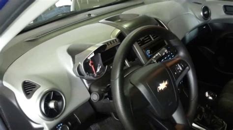 Interior Chevrolet Sonic Hatchback 2014 versión para Colombia FULL HD - YouTube