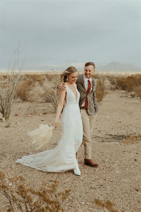 This Couple Had a Maasai Mara Inspired Desert Oasis Wedding - Green ...