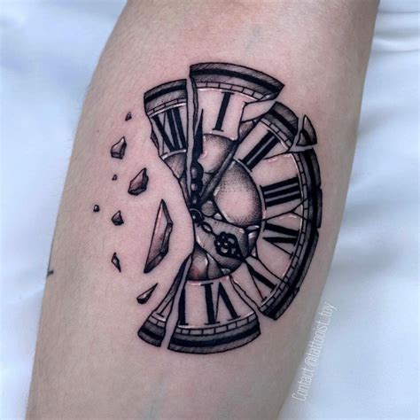 Share 71+ broken clock tattoo sketch latest - in.cdgdbentre