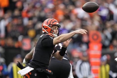 Jake Browning continues hot streak, rallies Bengals to 27-24 win over ...