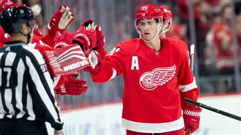 Detroit Red Wings name Dylan Larkin captain