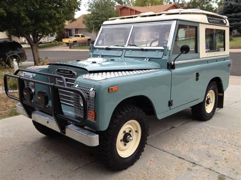 1972 Land Rover Series III - Information and photos - MOMENTcar