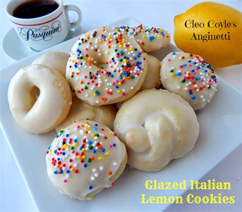 Cleo Coyle Recipes.com: How to Make ANGINETTI - Italian Lemon Cookies by author Cleo Coyle