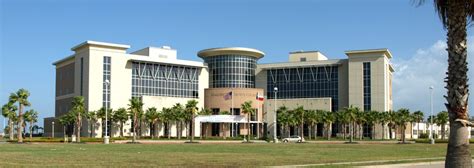 Galveston road trip and contemporary Texas courthouses. - 254 Texas Courthouses