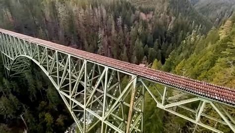 Vance Creek Bridge - HighestBridges.com