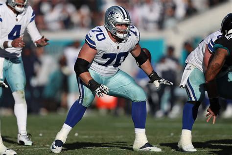 Cowboys G Zack Martin doesn’t report to training camp over contract ...