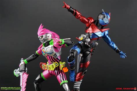 S.H. Figuarts Kamen Rider Build Rabbit Tank Form Gallery - Tokunation