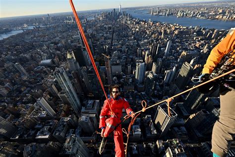 Jared Leto really climbed the Empire State Building | CNN