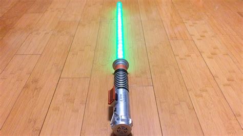 Luke Skywalker ROTJ Ultimate FX Lightsaber Review - YouTube