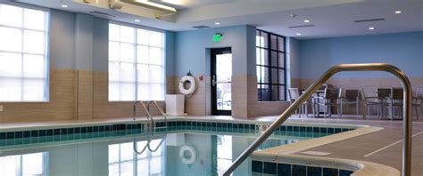 Hilton Garden Inn Louisville Mall of St. Matthews, KY Hotel