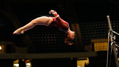 Alabama gymnastics edges Auburn in Birmingham