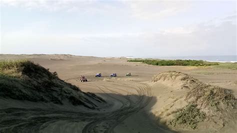 4x4 Truck @ SAND DUNES - YouTube