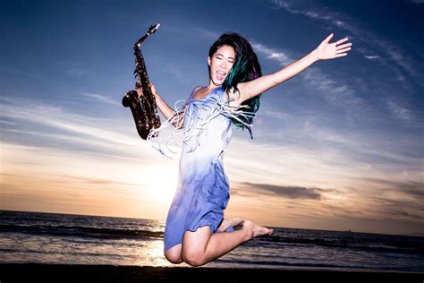 Saxophonist Grace Kelly kicks off Quad-City Arts Visiting Artist Series ...