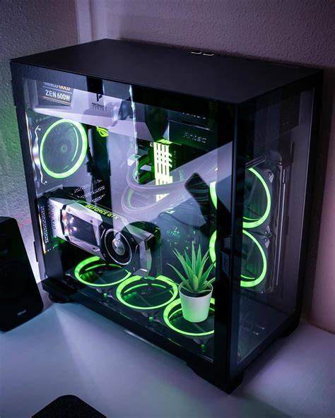 Pin on SETUP - PC GAMER | Custom computer, Custom computer case, Custom pc