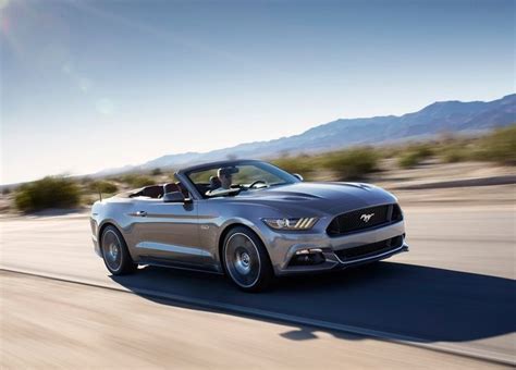 Ford Mustang Convertible Opens Up For You