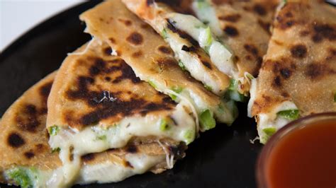 Chicken cheese paratha - YouTube