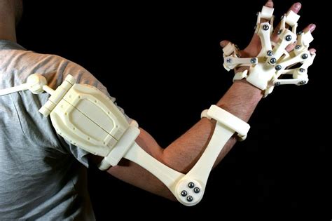 Alex Czech’s 3D Printable Exoskeleton Hands are Now Extended to Full ...