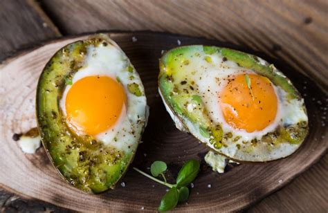 Avocado Egg Bake Recipe: 4 Ways