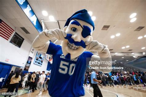 Seton Hall Pirates Mascot Photos and Premium High Res Pictures - Getty Images