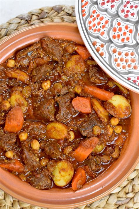 Beef Tagine (Moroccan Beef Stew) - GypsyPlate