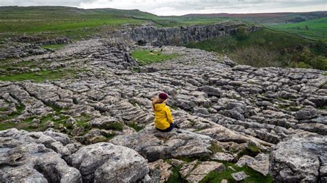 Harry Potter Filming Locations at Malham Cove, Yorkshire | Lake ...