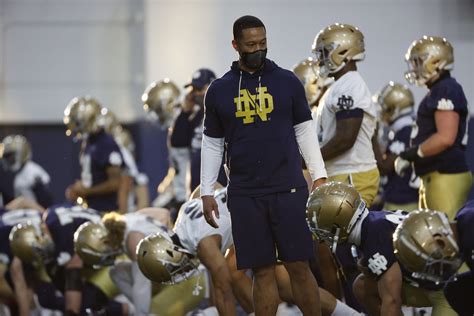 Marcus freeman notre dame - zavirt