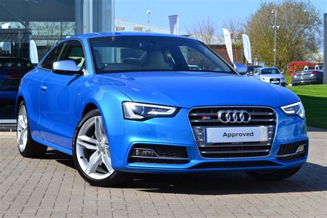 Which is audi's best blue | Audi-Sport.net