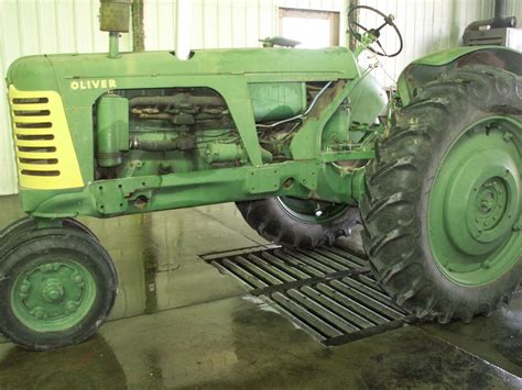 Johnson Family Tractors: 1955 Oliver Super 77 Restoration