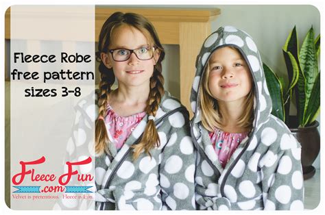 Child Fleece Robe DIY (free Pattern) | Fleece sewing projects, Sewing patterns free, Sewing fleece