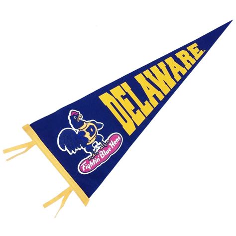 University of Delaware 12×30″ Vintage Mascot Pennant – National 5 and 10