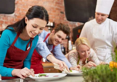 Cooking_lessons_Private_Chef__full_image – Table at Home Private Chefs