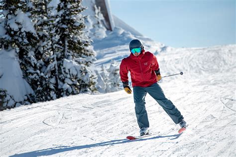 Ski Jackets: Shell vs. Insulated vs. 3-in-1 | Switchback Travel