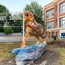 PEABODY ELEMENTARY SCHOOL - 2086 Young Ave, Memphis, Tennessee ...