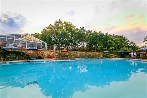 HOLIDAY INN CLUB VACATIONS HILL COUNTRY RESORT $125 ($̶1̶6̶1̶) - Updated 2020 Prices & Hotel ...