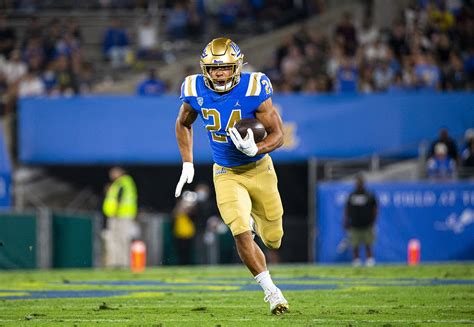 Zach Charbonnet RB UCLA: Scouting Report — MooreDraftTalk